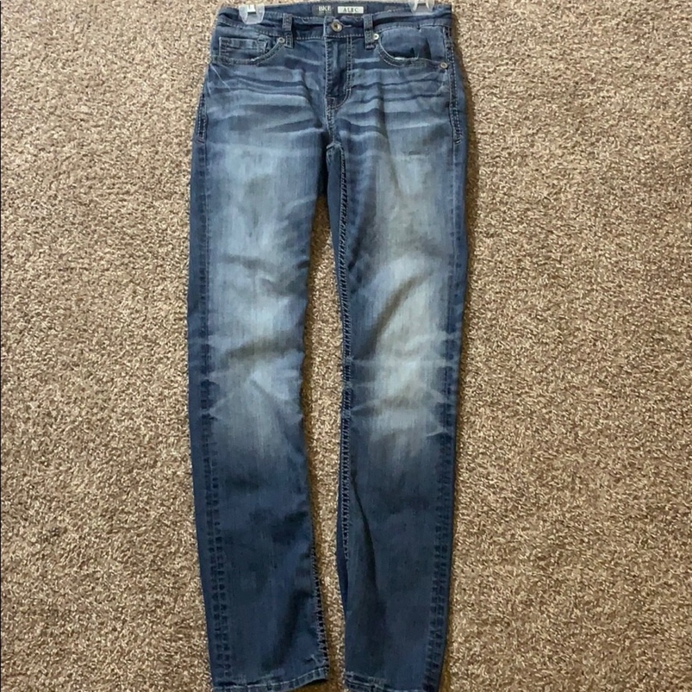 | Buckle | BKE | dark | wash jeans |